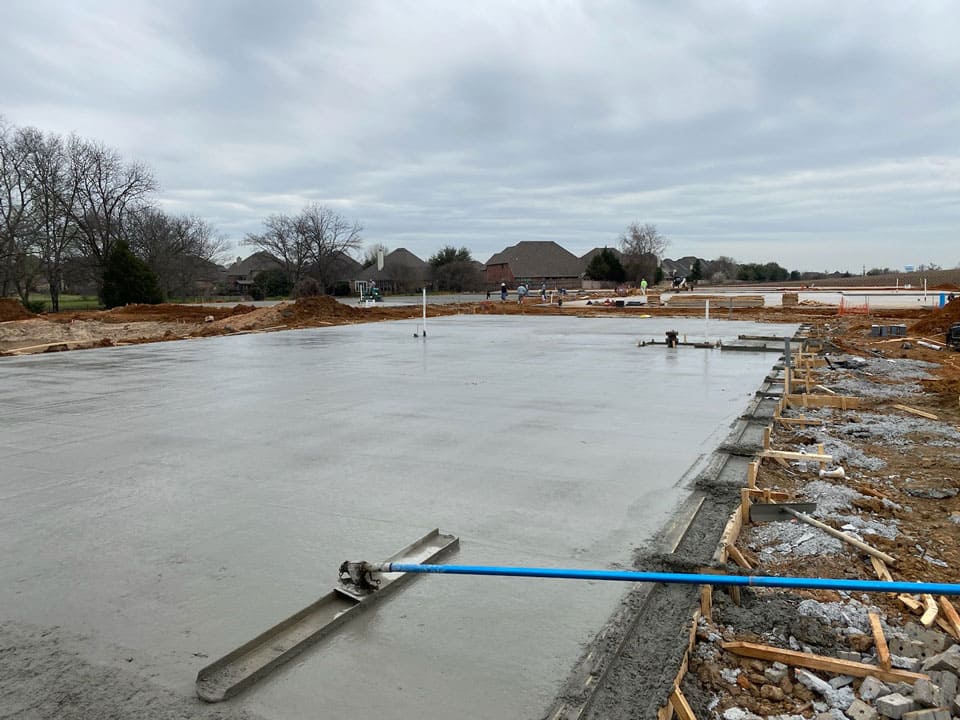 How To Pick A Commercial Concrete Company in Plano, TX 